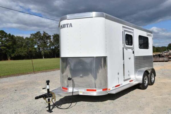 2018 Lakota 2HBPST 2 Horse Trailer