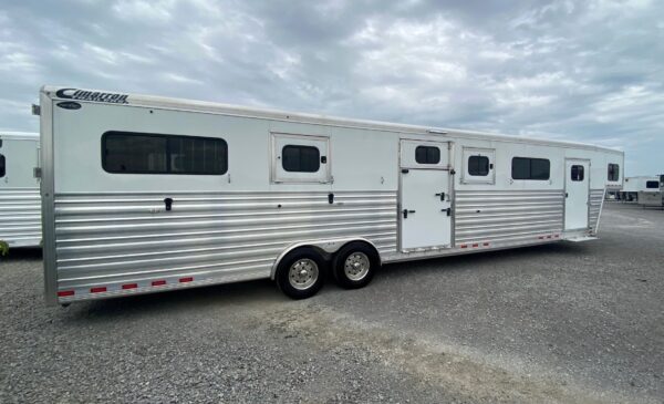 2023 CIMARRON NORSTAR 6 HORSE HEAD TO HEAD TRAILER - Image 5