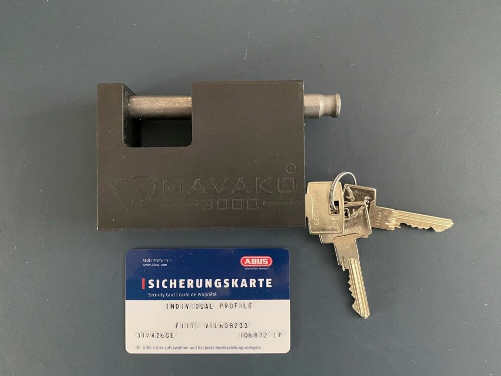 MAVAKO 3000 padlock