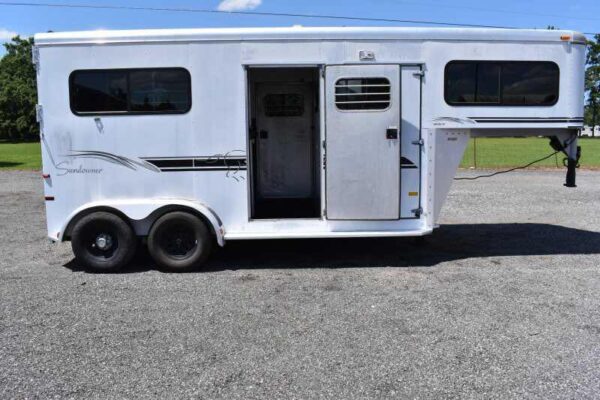 2000 Sundowner 7204GNST 2 Horse Trailer - Image 23