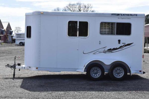 2005 Featherlite 2HST 2 Horse Trailer - Image 14
