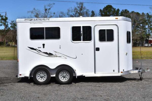 2005 Featherlite 2HST 2 Horse Trailer - Image 15