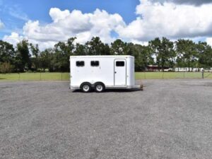 2002 Exiss SS20 2 Horse Trailer