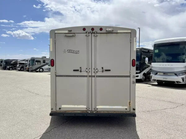 2001 Titan 3 Horse Gooseneck - Image 7