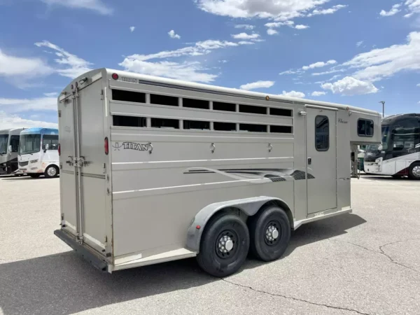 2001 Titan 3 Horse Gooseneck - Image 6