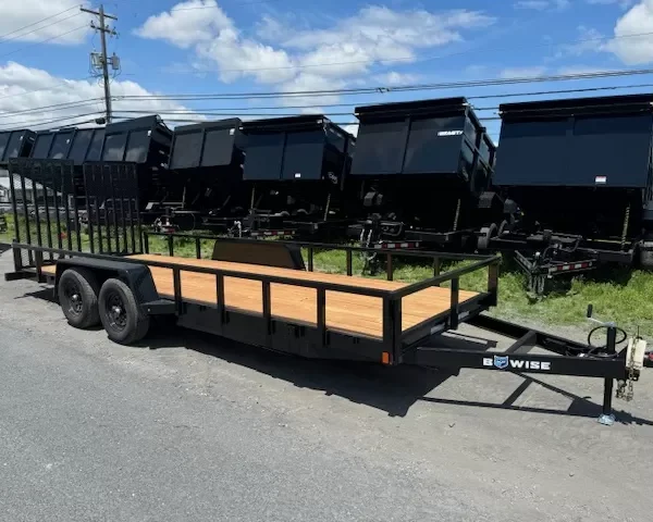 BWise 7 x 20 Low Profile Equipment Trailer Landscape Ramp