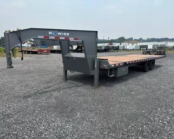 BWise 8 x 26 Gooseneck Deckover Equipment Trailer – Power Tilt