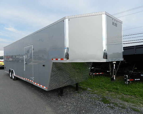 Car Mate 8.5 x 38 Enclosed Gooseneck Trailer