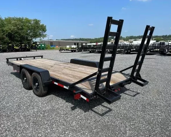 Carry On 7 x 20 Equipment Trailer Ladder Ramps