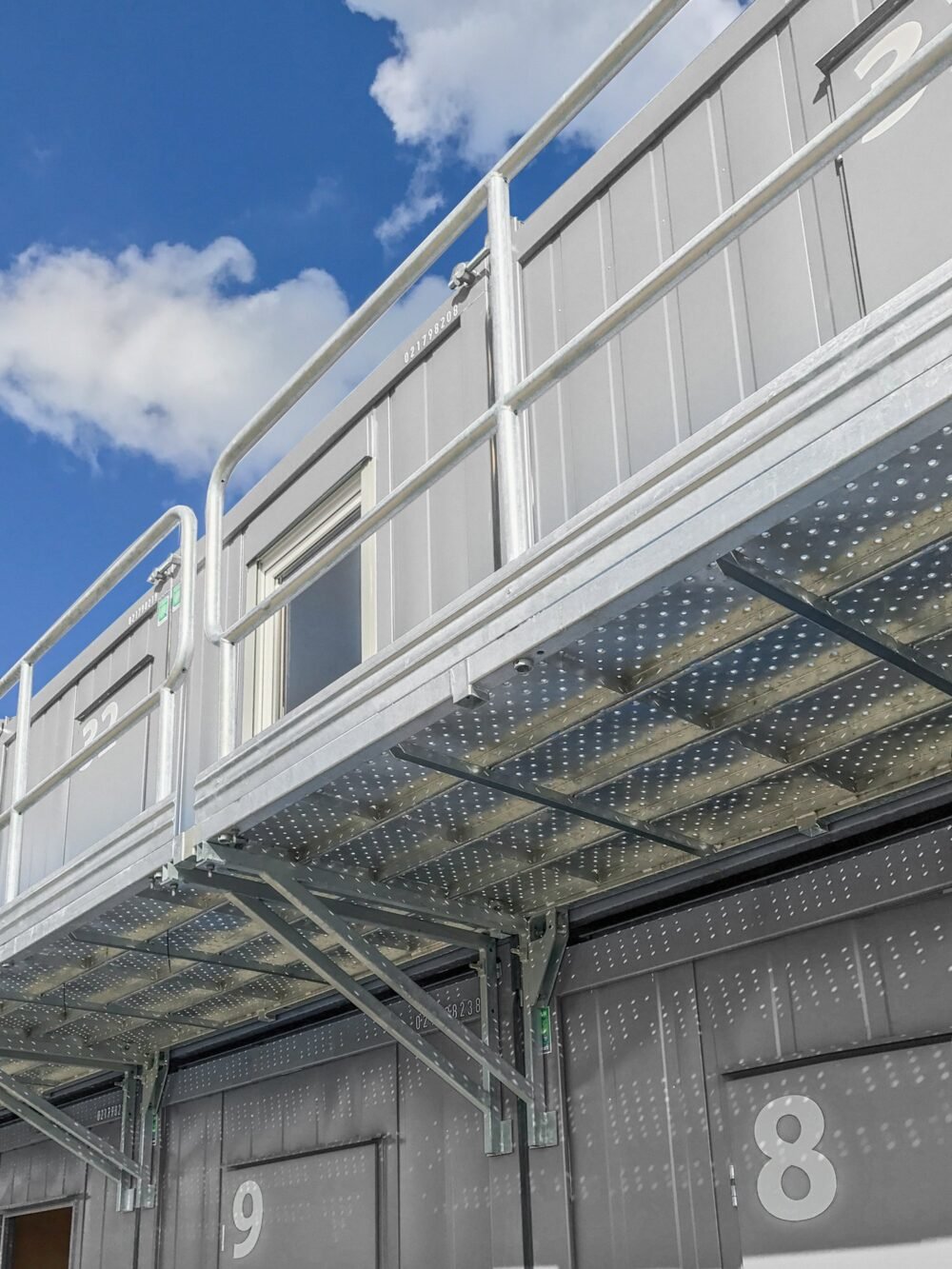 Stairs and verandas for containers - Image 2