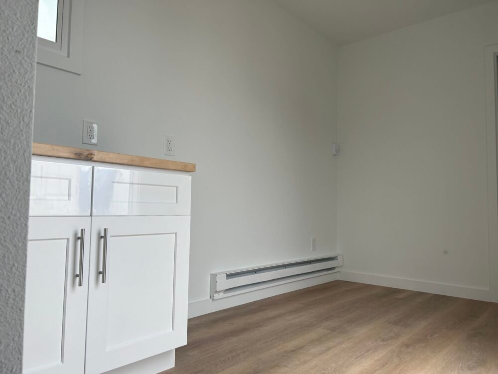 Cold Climate Container Home - Image 3